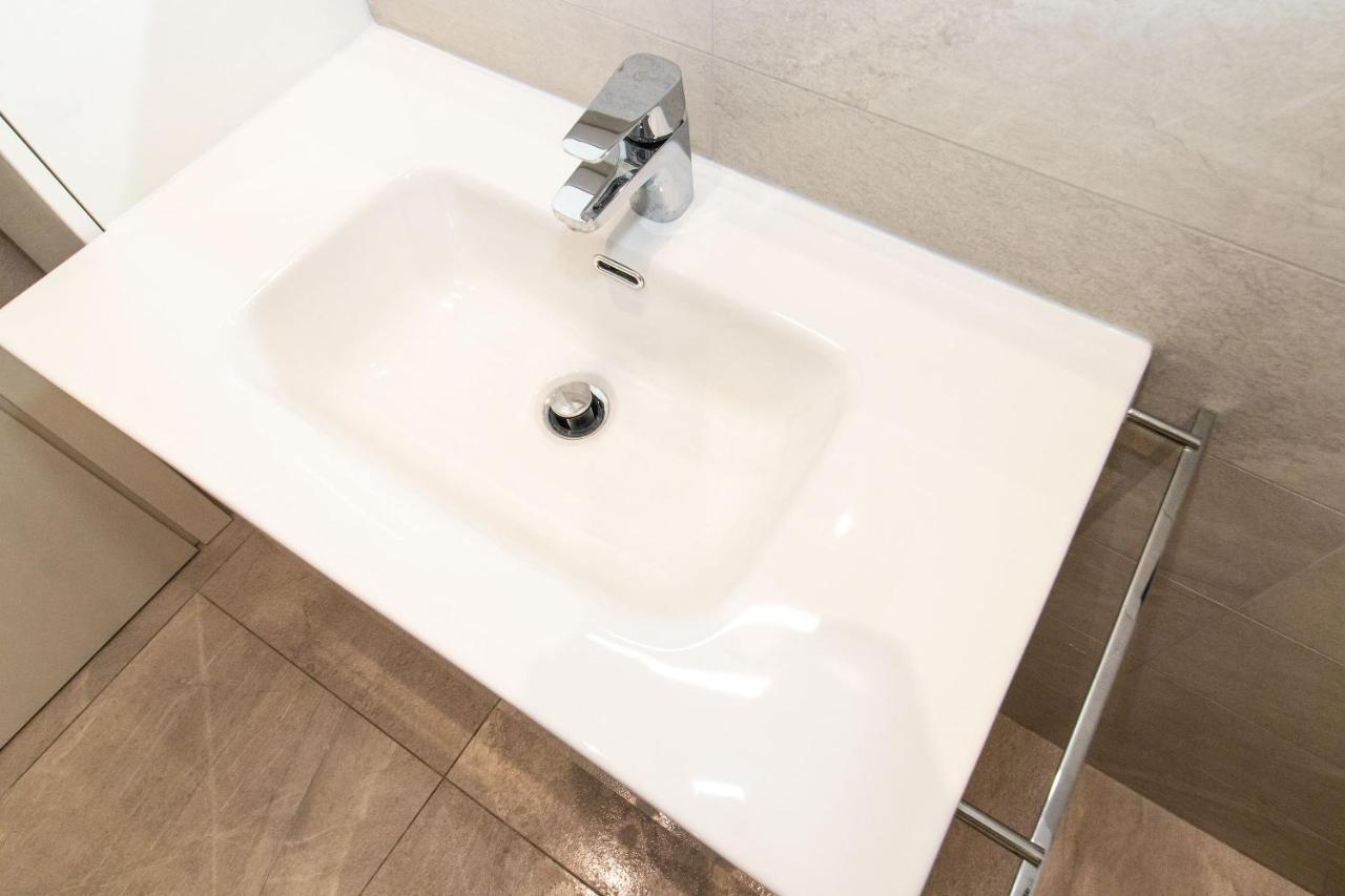 Bengasi Functional Mini Flat Apartment ตูริน ภายนอก รูปภาพ